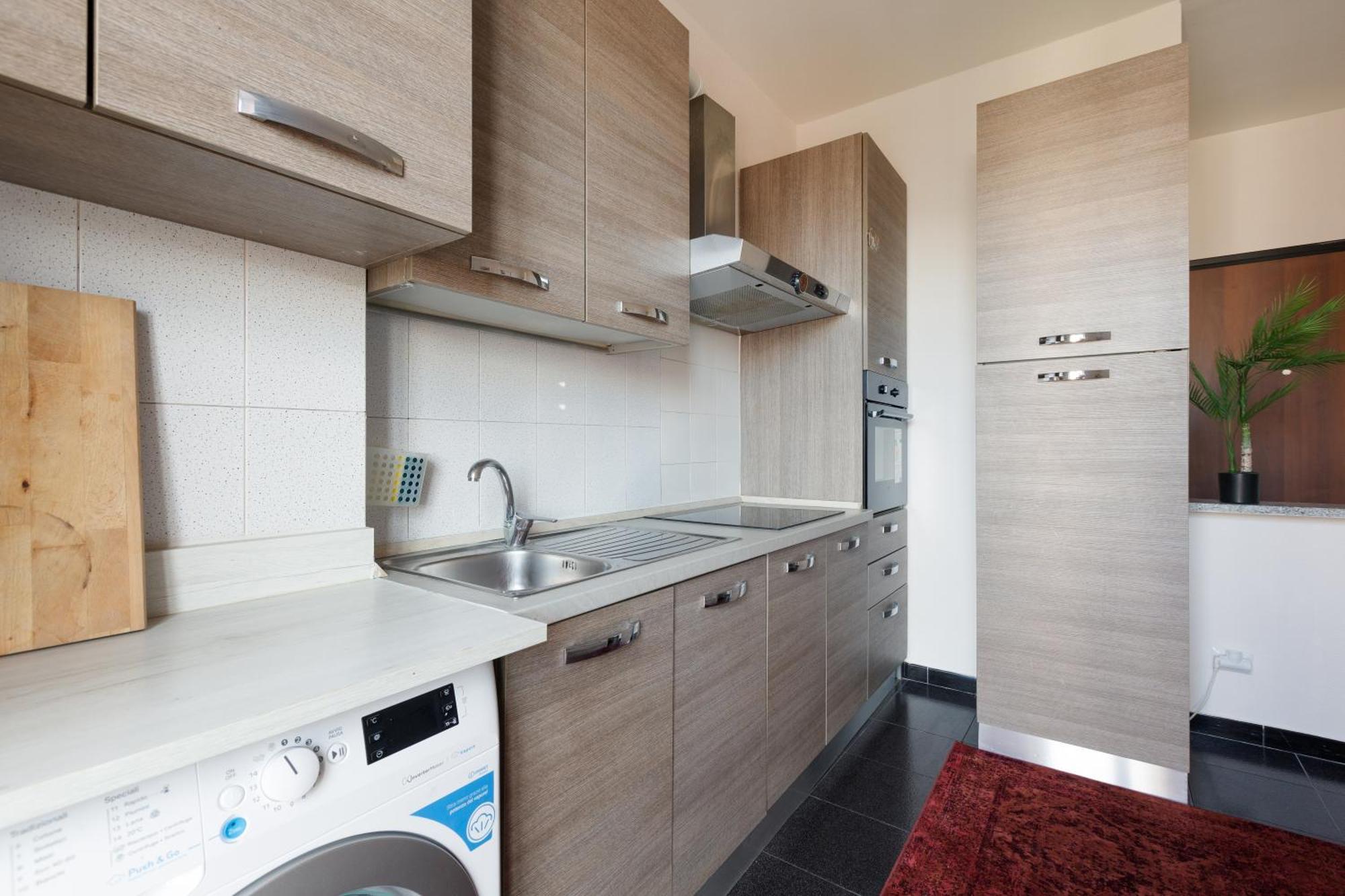 Corvetto M3 - Comfy Apt. With Balcony! Μιλάνο Εξωτερικό φωτογραφία